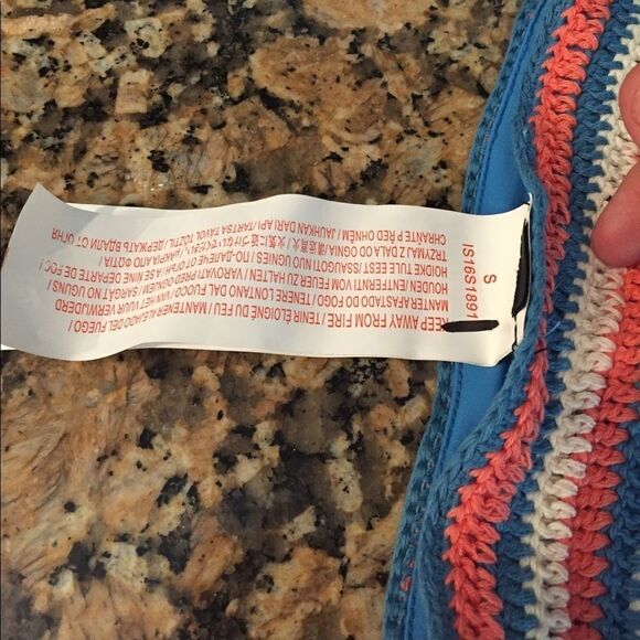 Knitted bikini bottoms (D9) - Picture 3 of 3